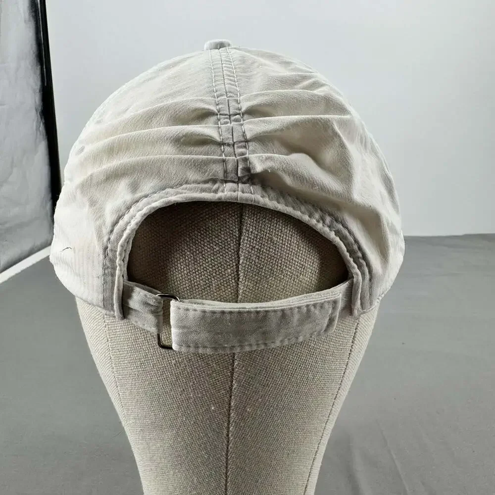 Lululemon Athletica Fast Pace Run Hat White Silver Metal Logo
